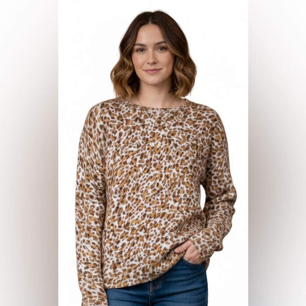Ann Taylor Leopard Print 100% Cotton Crewneck Long-Sleeved Sweater Size Med
